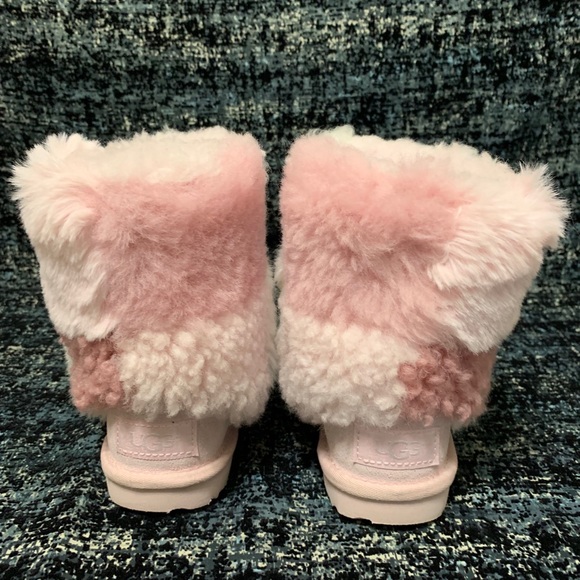 pink furry uggs